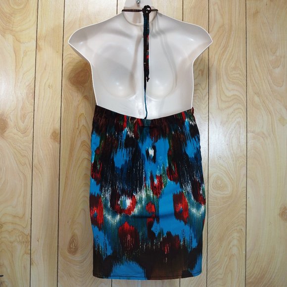 Penningtons Boho Halter Top with Bead Neckline - Picture 4 of 9